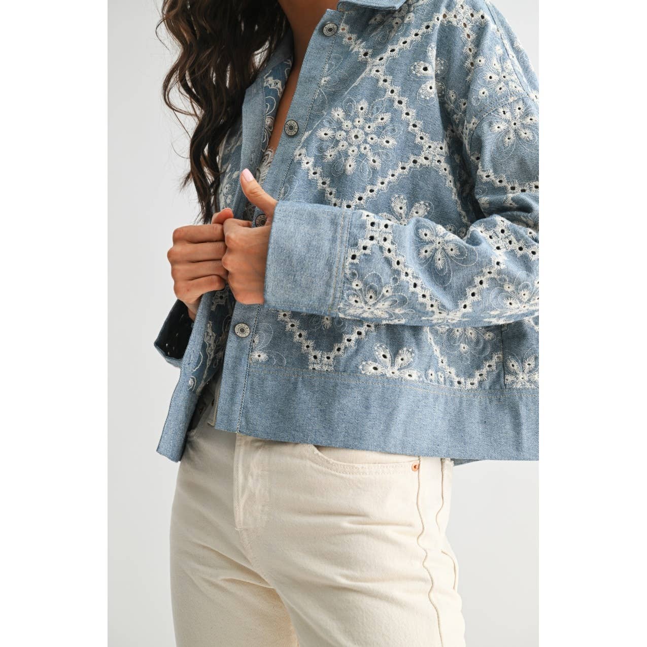 EMBROIDERED DENIM JACKET