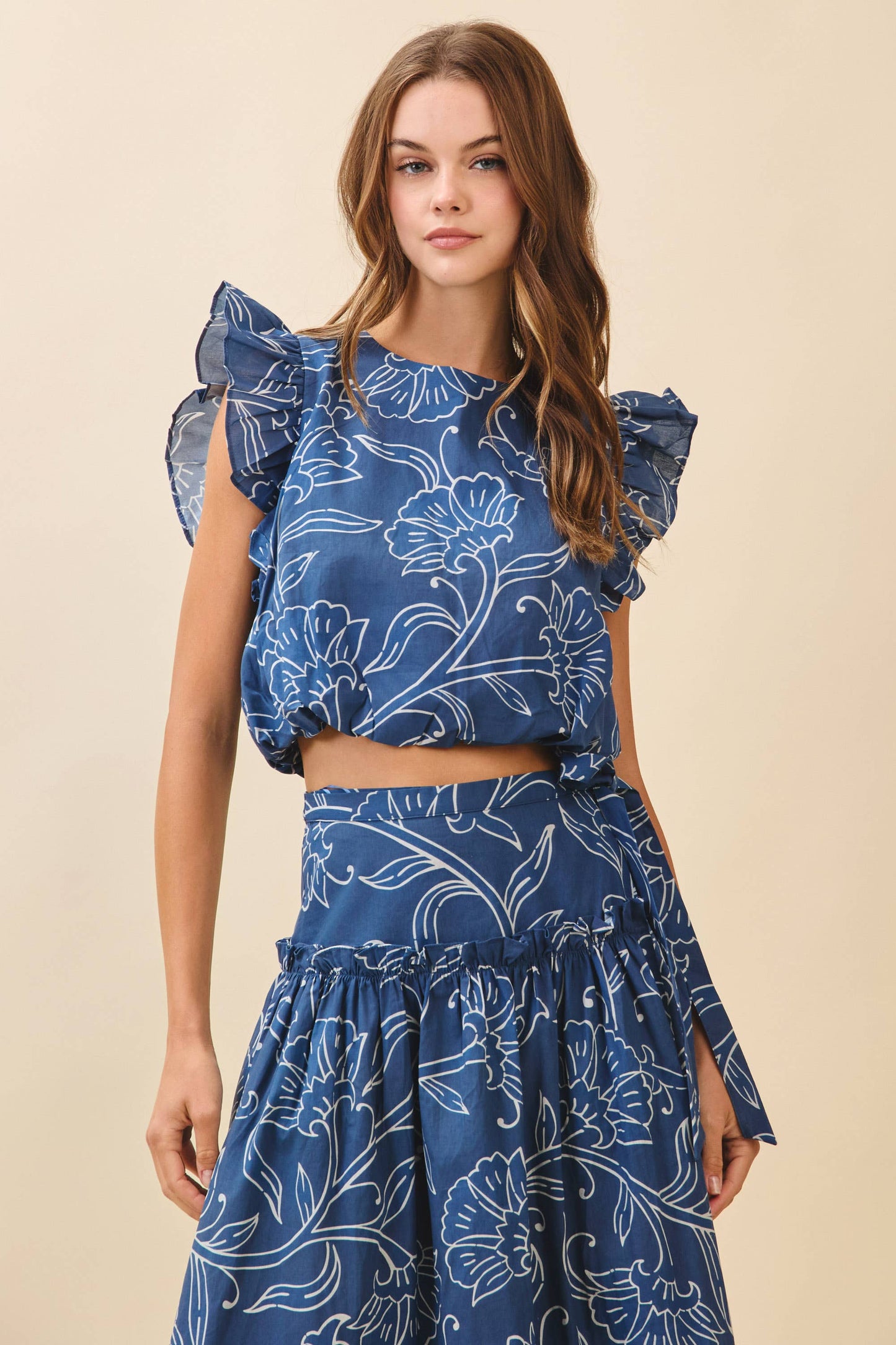 Floral Print Layered Ruffle Sleeves Crop Top
