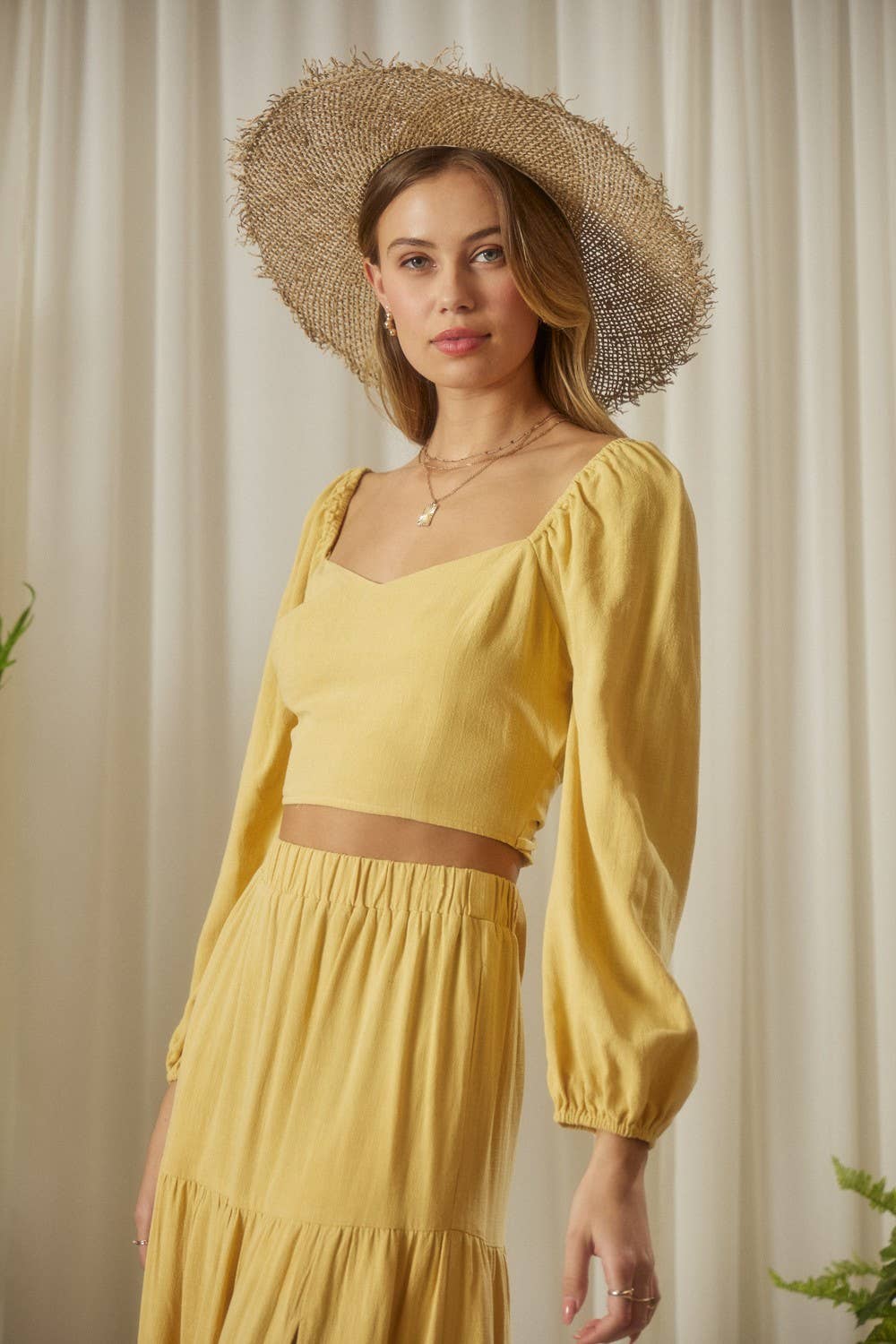 LINEN SMOCKING BACK TIE TOP