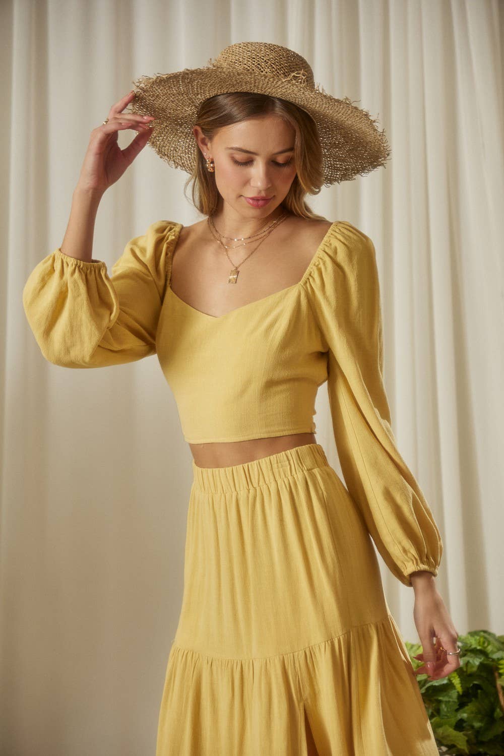 LINEN SMOCKING BACK TIE TOP