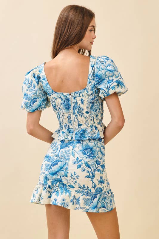 Floral Print Smocked Bodice Puff Sleeves Crop Top