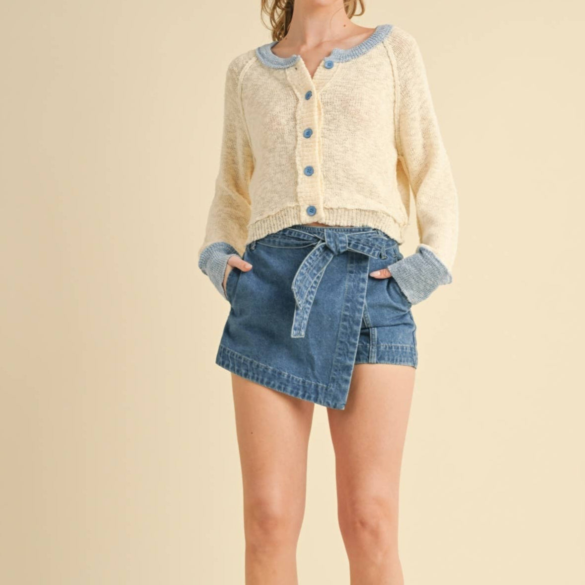 COZY CROPPED CARDIGAN