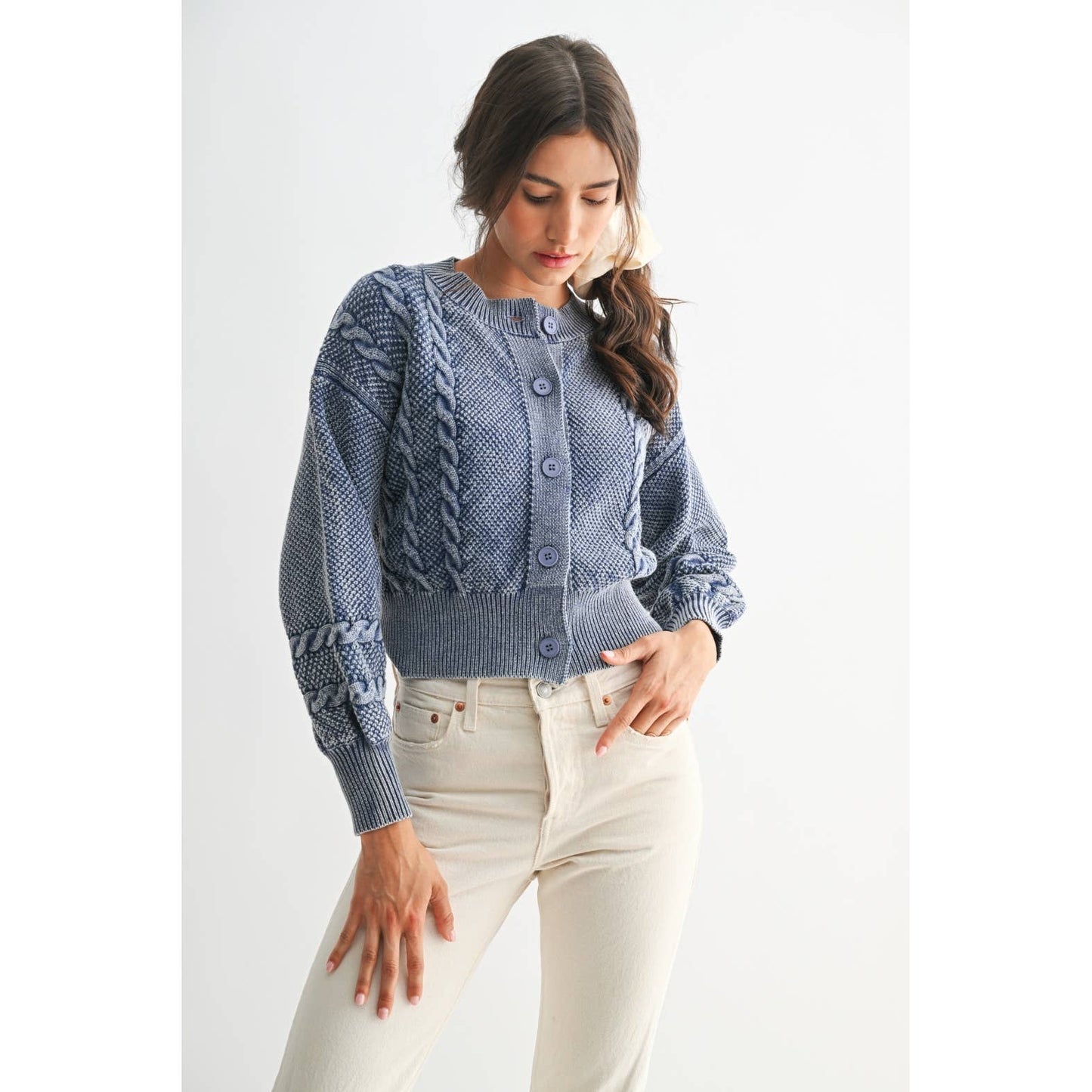 WASHED BLENDED BLUE CABLE KNIT CARDIGAN