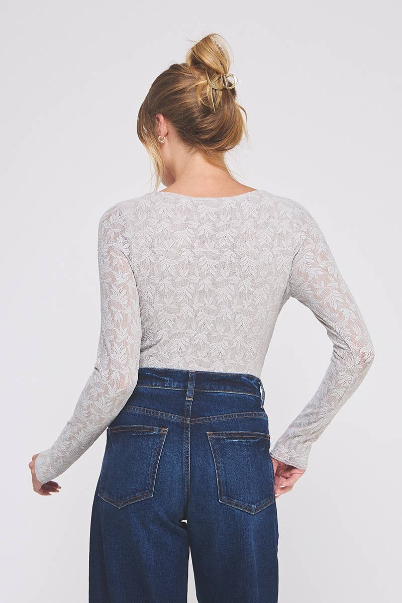 Jacquard lace knit scoop neck