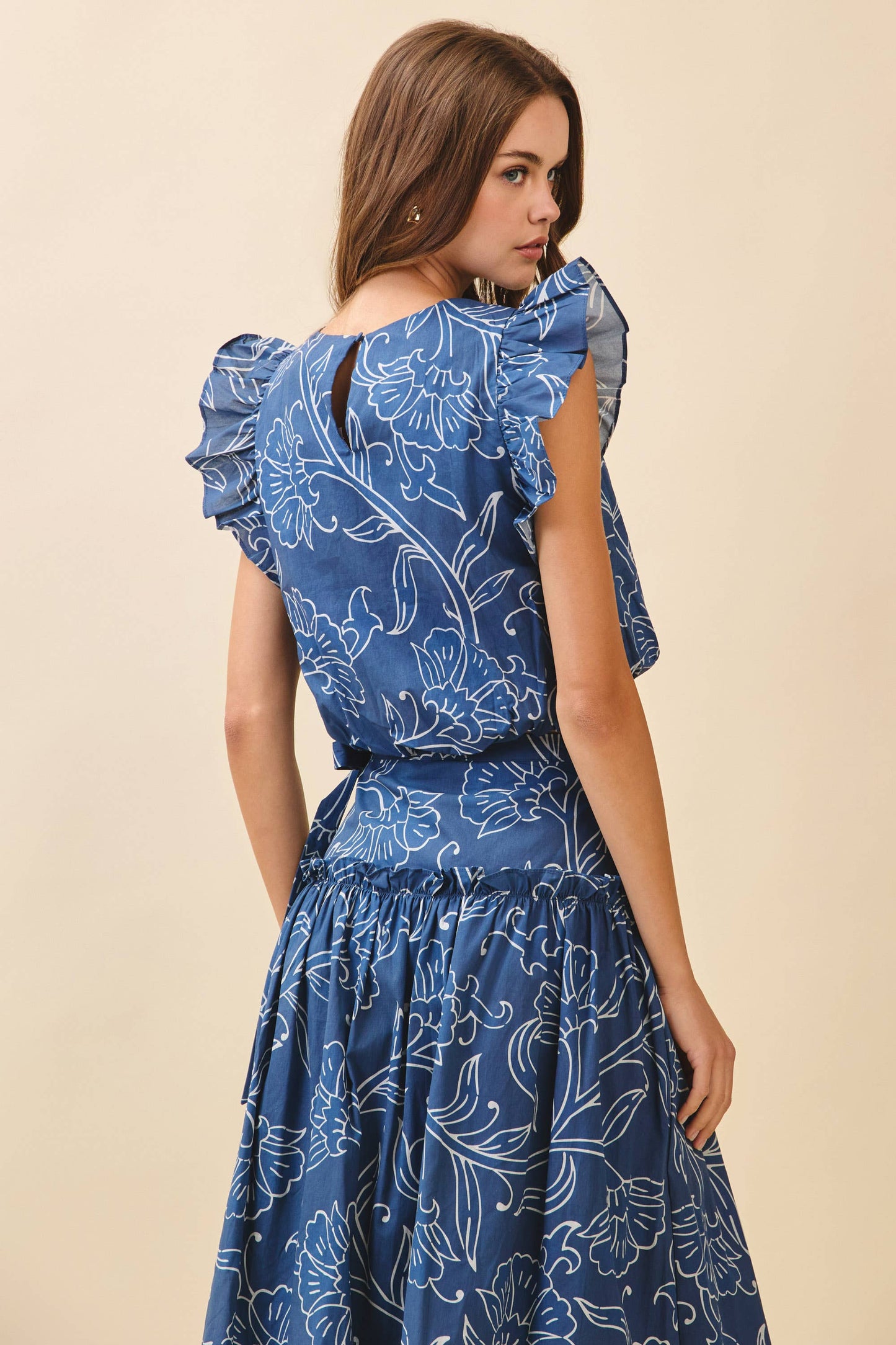 Floral Print Layered Ruffle Sleeves Crop Top