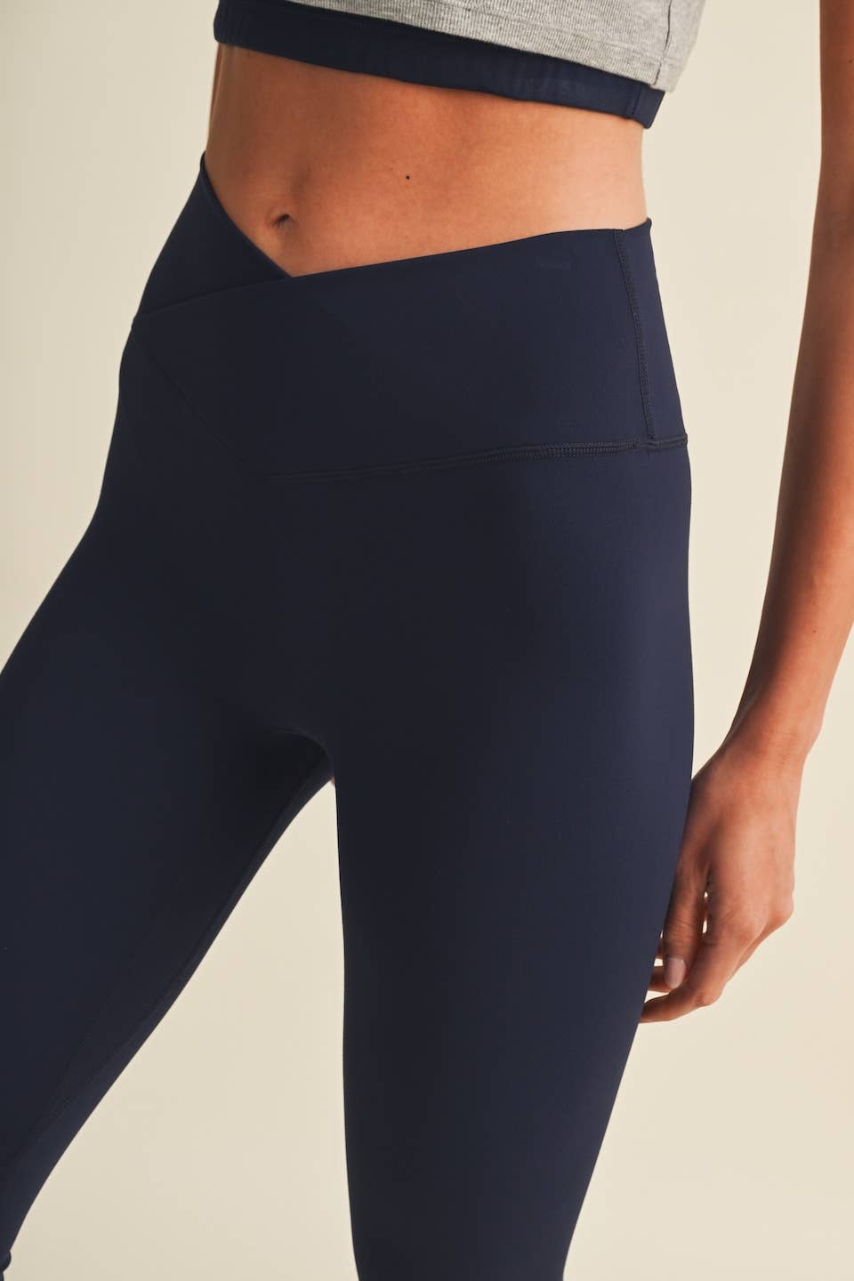 High Waist Crossover Legging