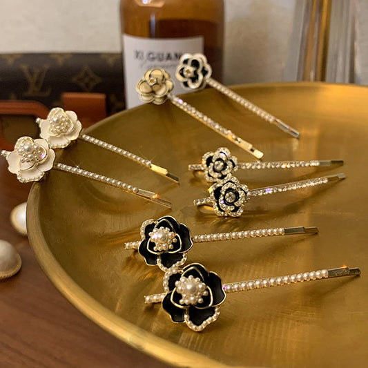 CAMELLIA PEARL HAIR PIN WITH RHINESTONES