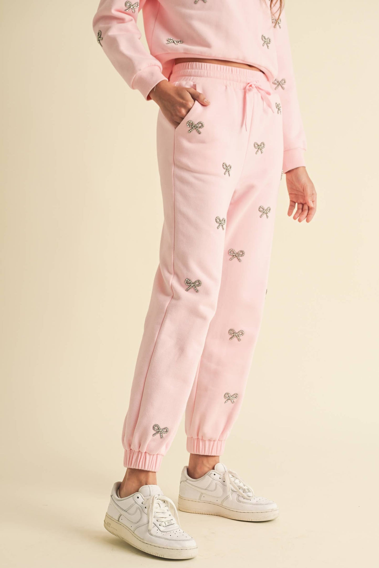 Jewel detail Sweatpants