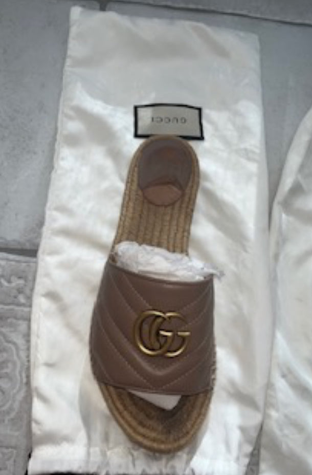 Gucci espadrille slides