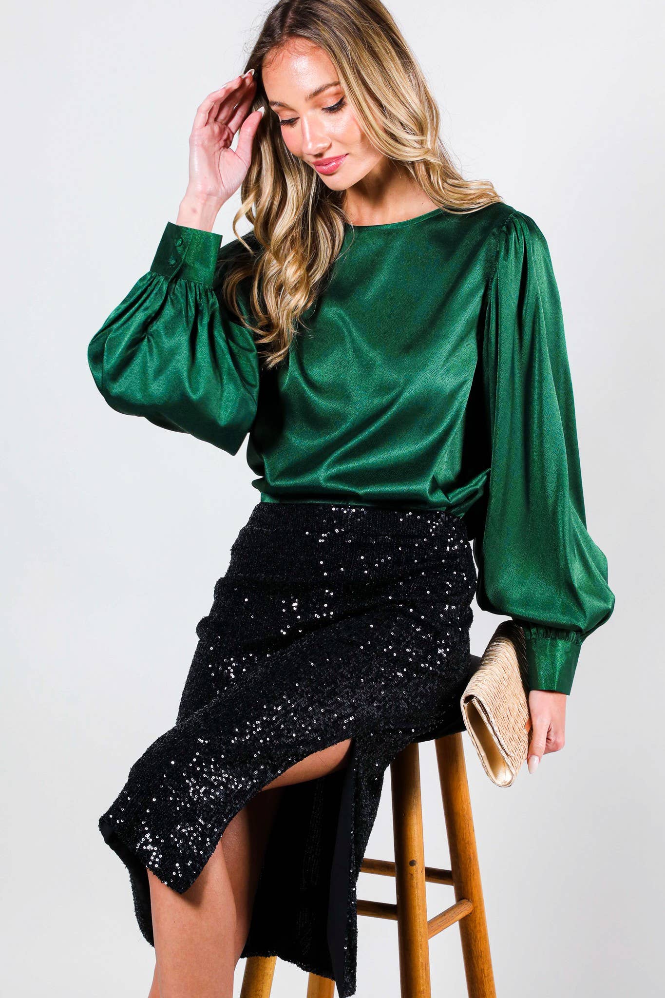 High-Waist Sequin Midi Skirt With Side Slit VS60102