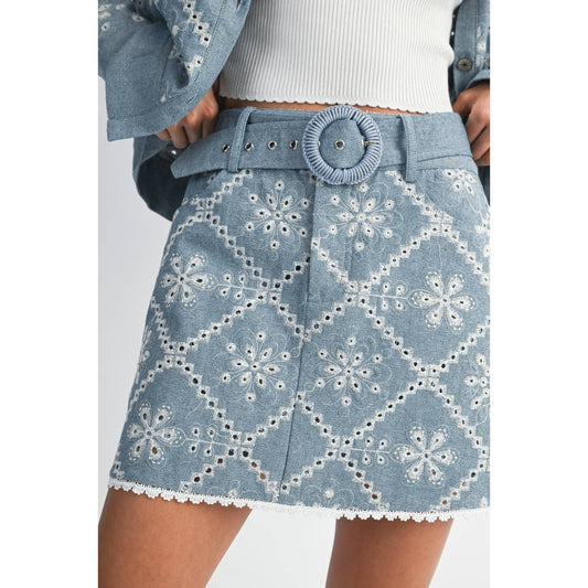 DENIM EMBROIDERED SKIRT WITH BELT